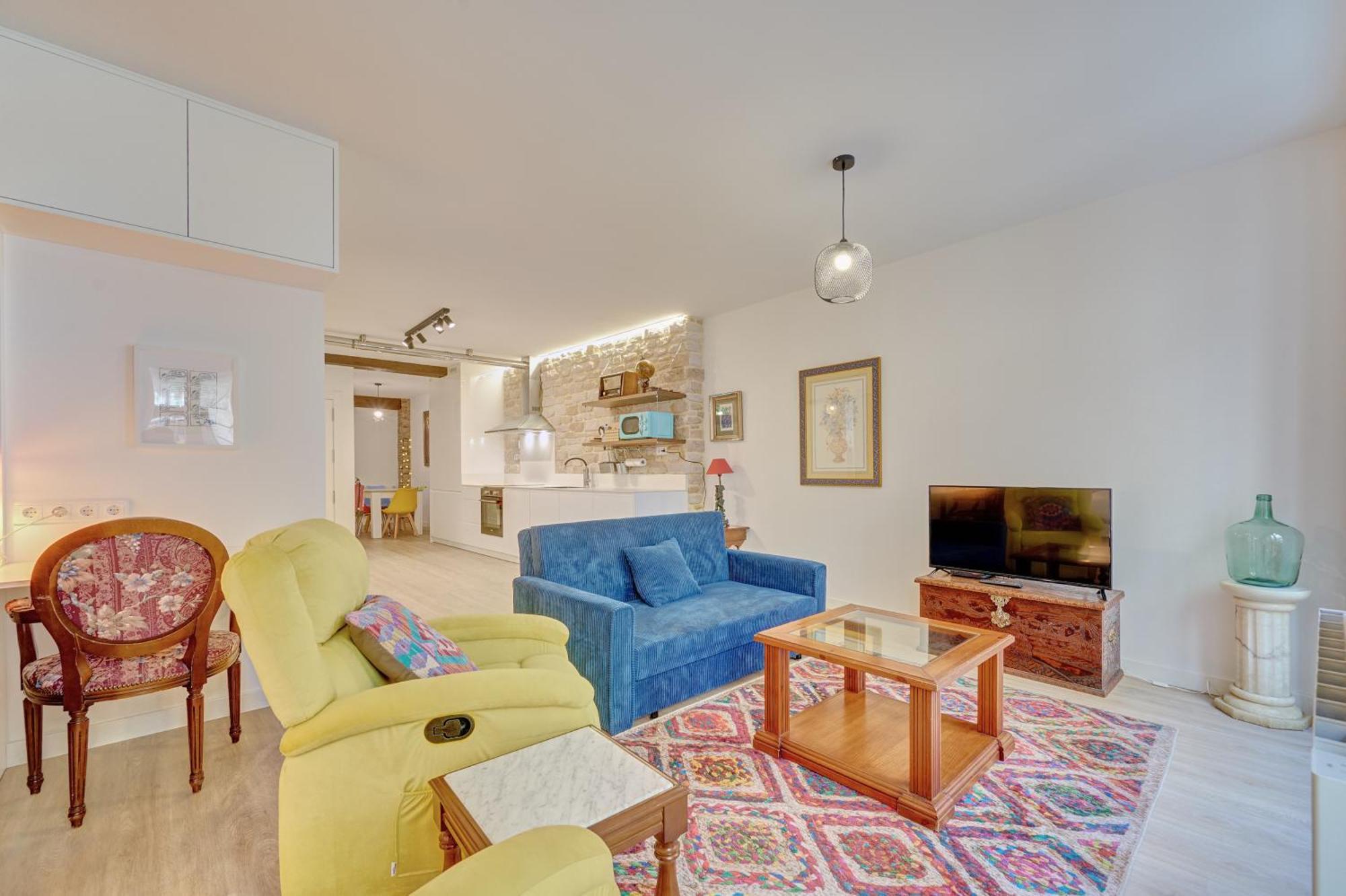 Apartamento Balcon Del Arte By Clabao ปัมโปลนา ภายนอก รูปภาพ