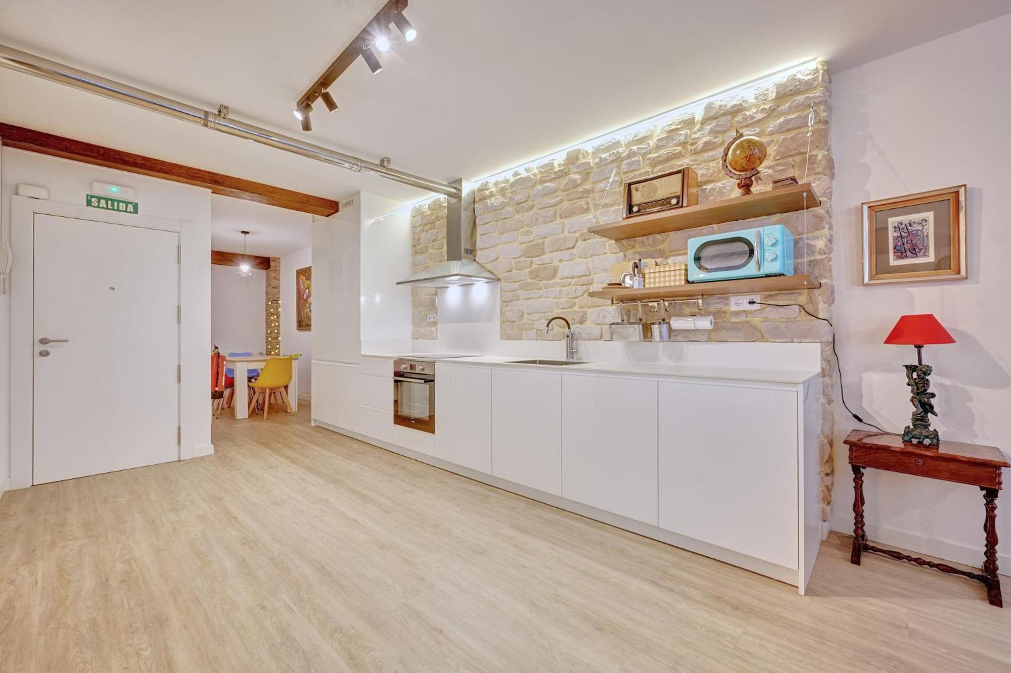 Apartamento Balcon Del Arte By Clabao ปัมโปลนา ภายนอก รูปภาพ